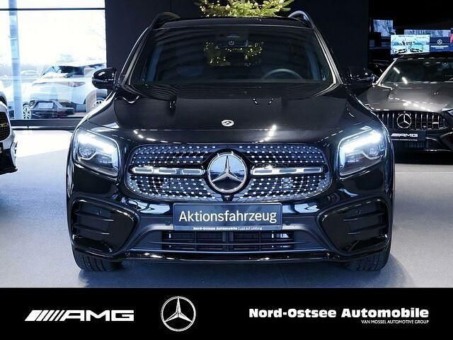 Gebraucht Mercedes GLB200 AMG 163 PS (119 kW) 2024 Andere farbe SUV