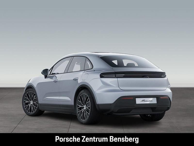 Neu Porsche Macan 4 Electric 300 kW (408 PS) 2026 Silber SUV