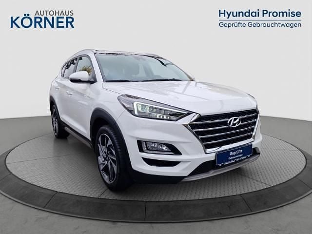Weiss Gebraucht 2020 Hyundai Tucson Advantage SUV | 21.900 € (Guter Preis) - Bild 1/4