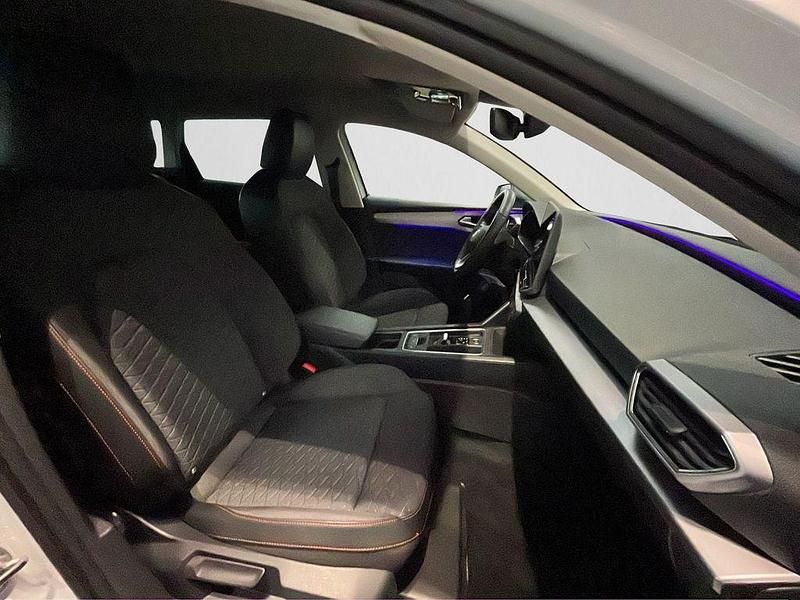 Gebraucht Seat Leon FR 150 PS (110 kW) 2025 Glacial weiß metallic (metallic) Kombi