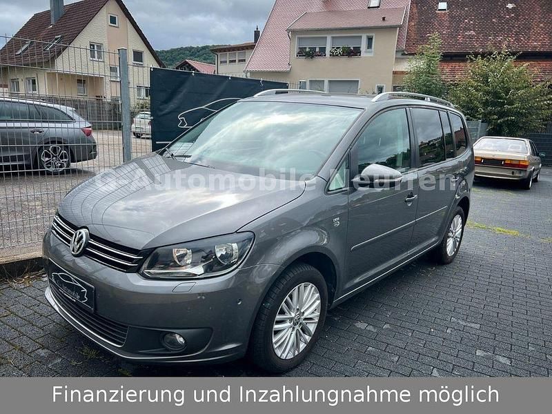 Grau Gebraucht 2014 VW Touran Cup Van / Kleinbus | 9.900 € (Fairer Preis) - Bild 1/4