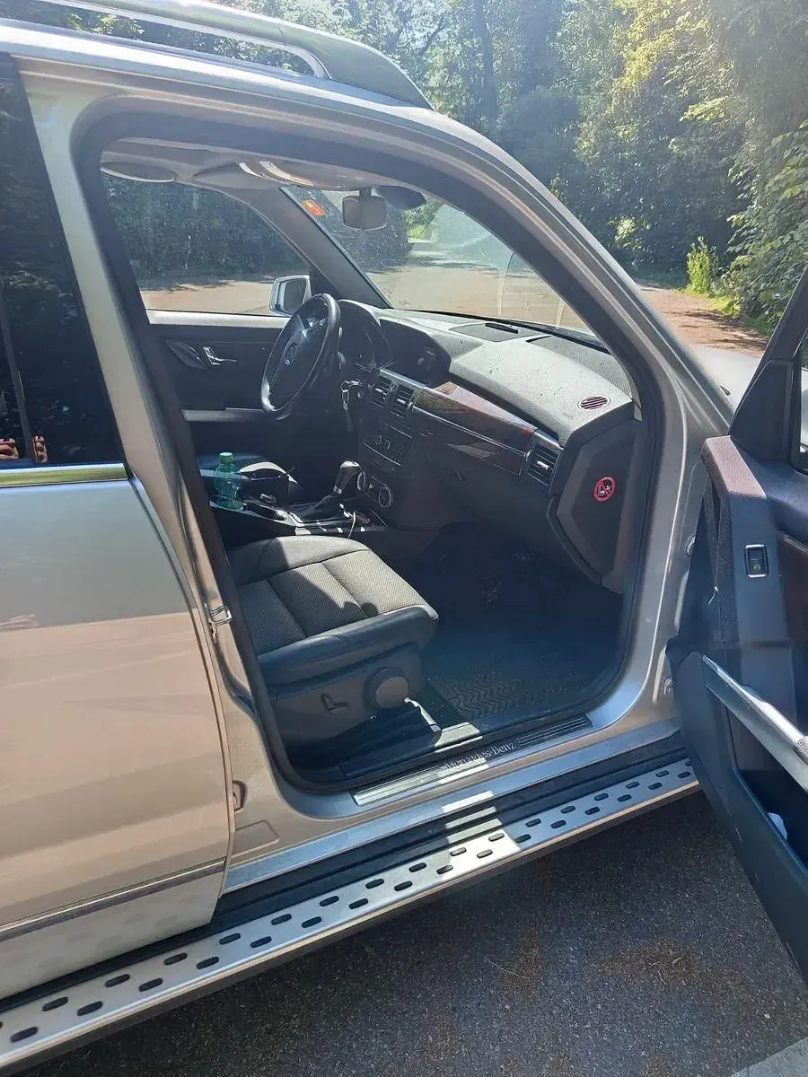 Gebraucht Mercedes GLK300 231 PS (169 kW) 2011 Silber SUV