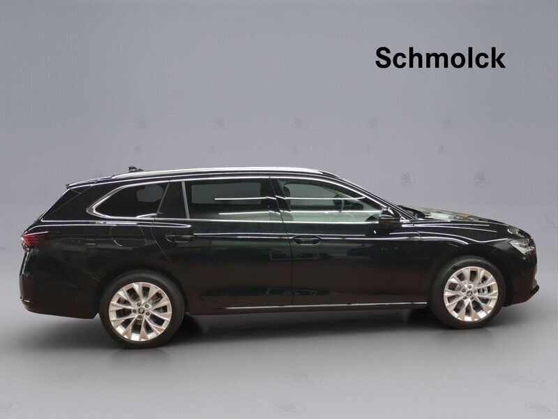 Neu Skoda Superb Selection 204 PS (150 kW) 2025 Schwarz Kombi
