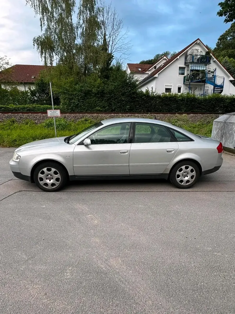 Gebraucht Audi A6 170 PS (125 kW) 2002 Silber Limousine