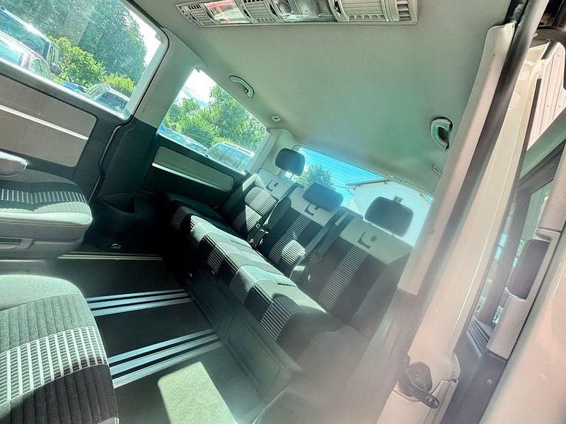 Gebraucht VW Multivan United 174 PS (127 kW) 2009 Weiß Van