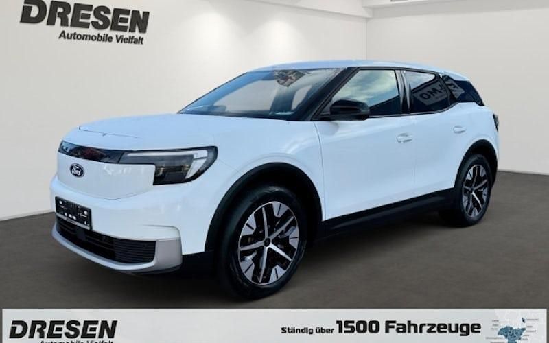 Weiss Gebraucht 2024 Ford Explorer Extended Range SUV | 34.950 € - Bild 1/4