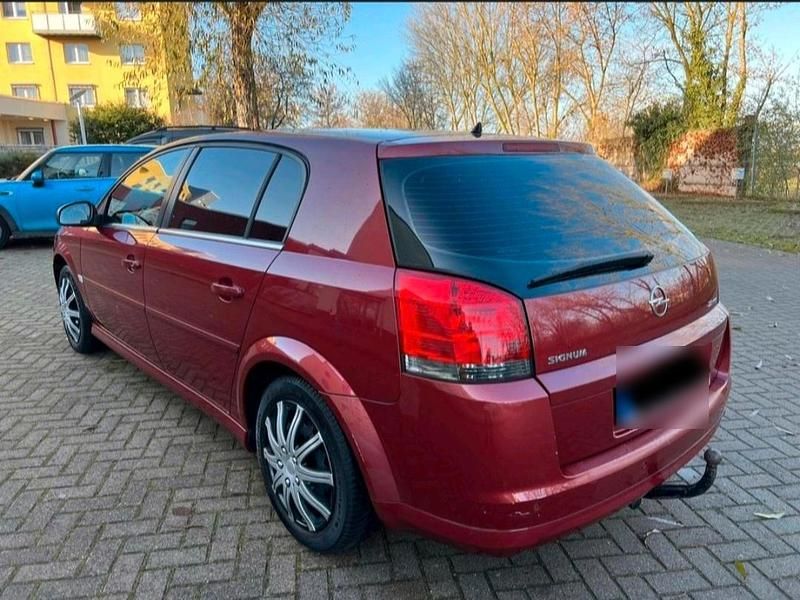 Używany Opel Signum 155 KM (114 kW) 2006 Czerwony Hatchback