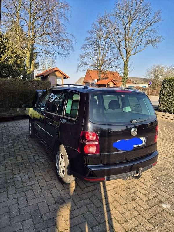 Gebraucht VW Touran Conceptline 140 PS (102 kW) 2007 Schwarz Van / Kleinbus