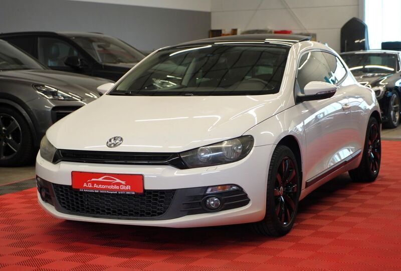 Weiß Gebraucht 2011 VW Scirocco Coupé | 6.400 € (Guter Preis) - Bild 1/4