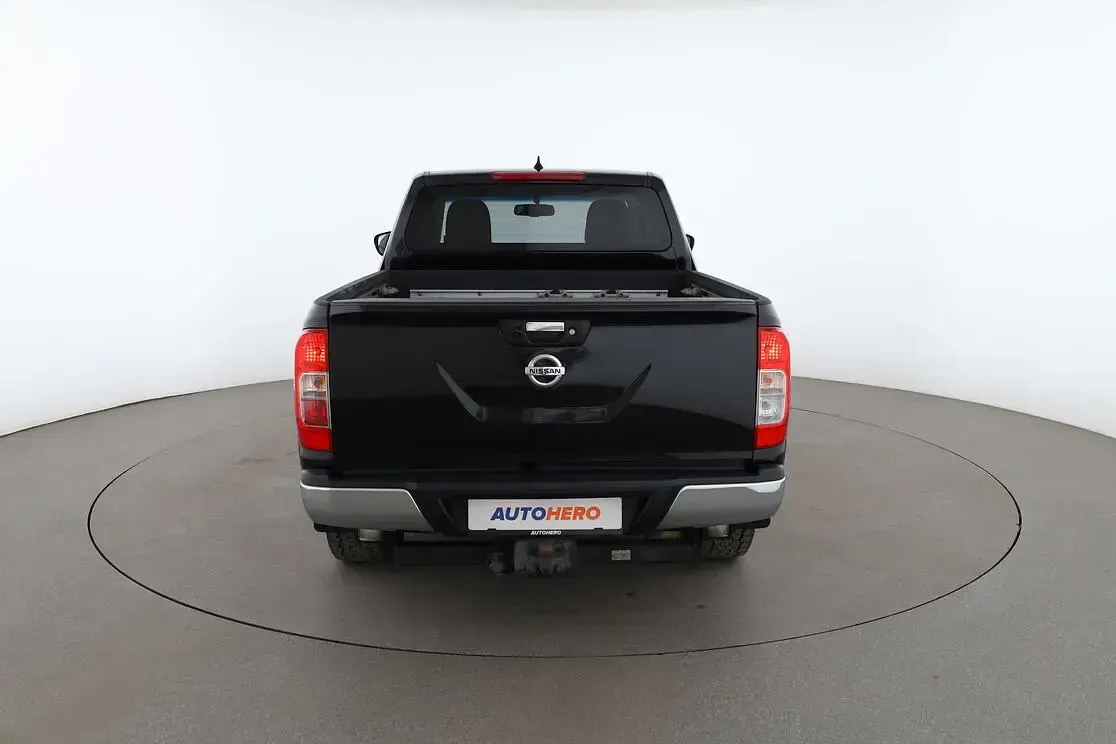 Gebraucht Nissan Navara N-Connecta 163 PS (119 kW) 2017 Schwarz Pickup