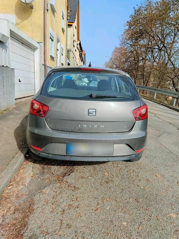 Gebraucht Seat Ibiza 105 PS (77 kW) 2014 Grau Kleinwagen