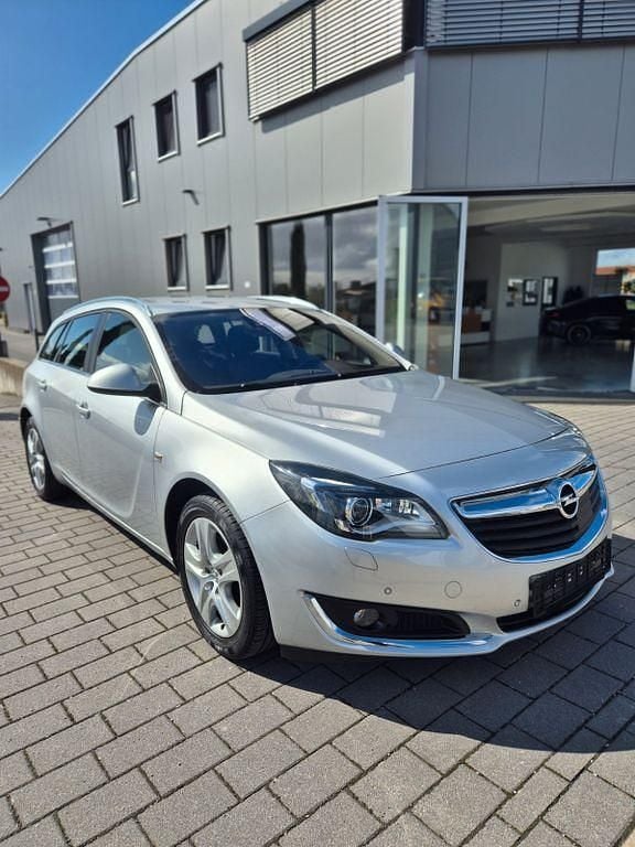 Gebraucht Opel Insignia Edition 170 PS (125 kW) 2017 Silber Kombi