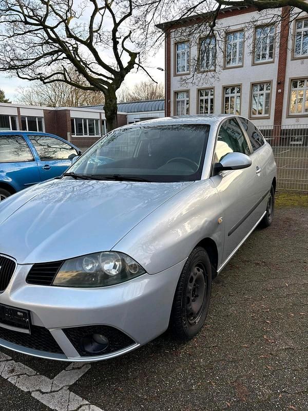 Gebraucht Seat Ibiza 85 PS (62 kW) 2006 Silber Kleinwagen