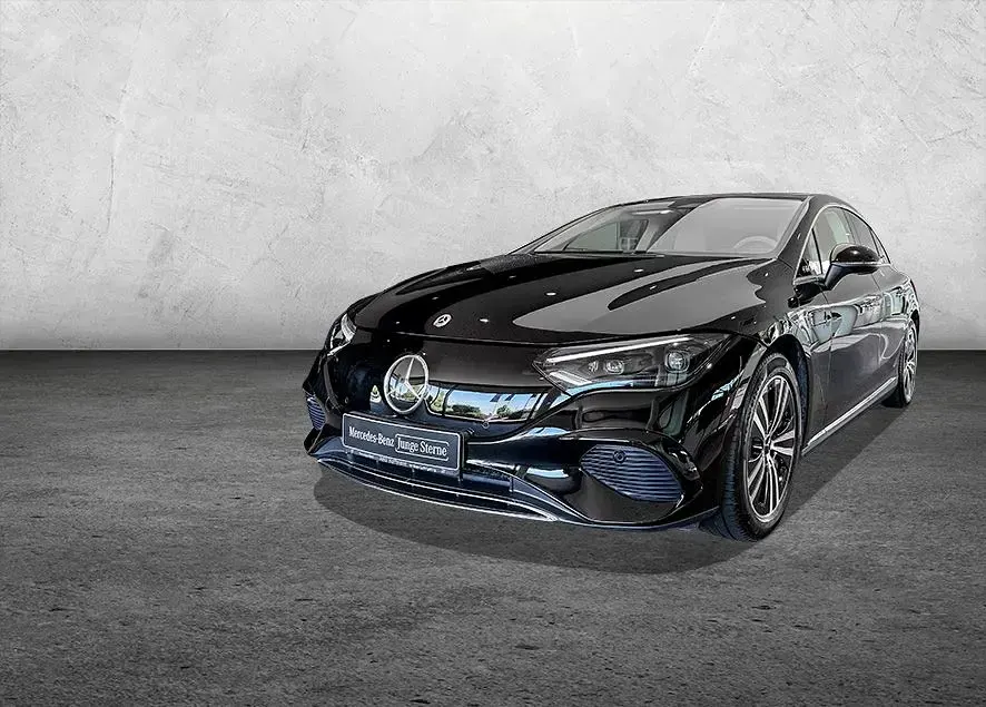 Gebraucht Mercedes EQE300 Advanced Plus 180 kW (245 PS) 2023 Schwarz Limousine