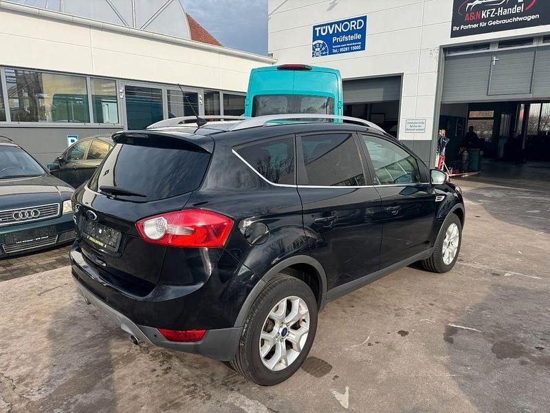 Gebraucht Ford Kuga Champions Edition 140 PS (102 kW) 2012 Schwarz SUV