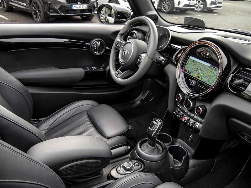 Second-hand Mini Cooper Cabriolet 136 CP (100 kW) 2023 Negru Cabrio