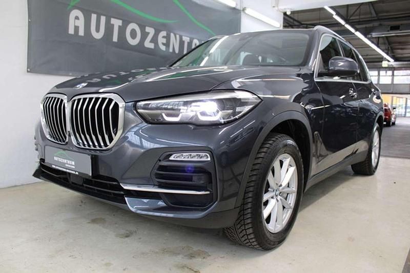 Arktikgrau Gebraucht 2020 BMW X5 SUV | 36.990 € (Superpreis) - Bild 1/4