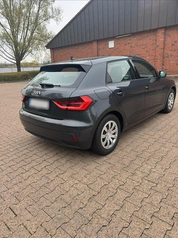 Gebraucht Audi A1 Sportback Advanced Plus 110 PS (80 kW) 2021 Grau Kleinwagen