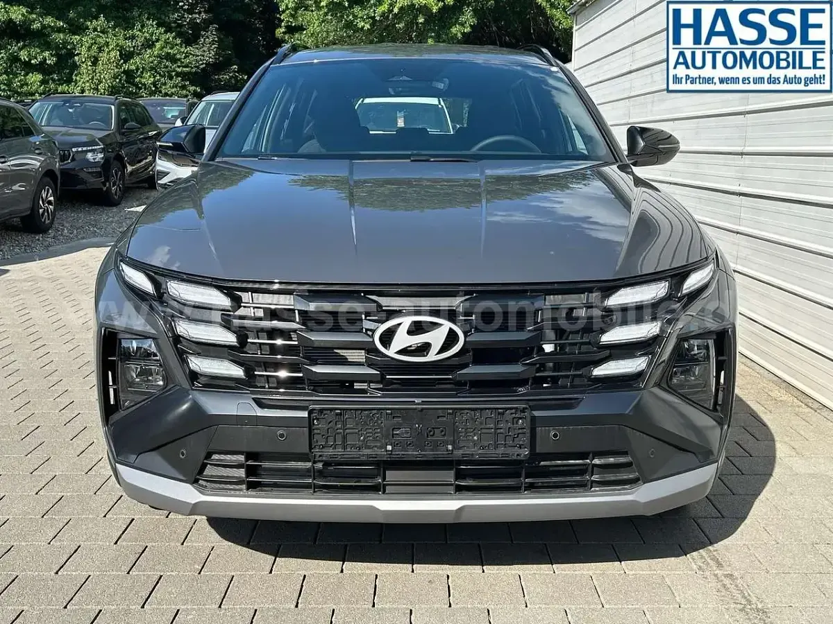 Neu Hyundai Tucson Blackline 239 PS (175 kW) 2026 Ecotronic gray mineralef... SUV