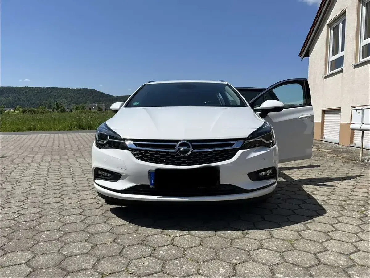 Gebraucht Opel Astra Innovation 150 PS (110 kW) 2017 Weiß Kombi
