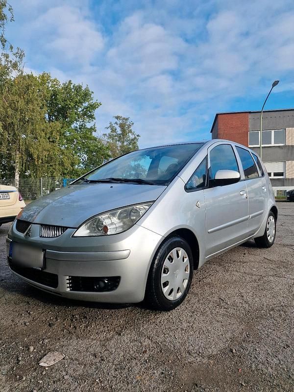Silber Gebraucht 2006 Mitsubishi Colt Kleinwagen | 1.800 € (Fairer Preis) - Bild 1/4