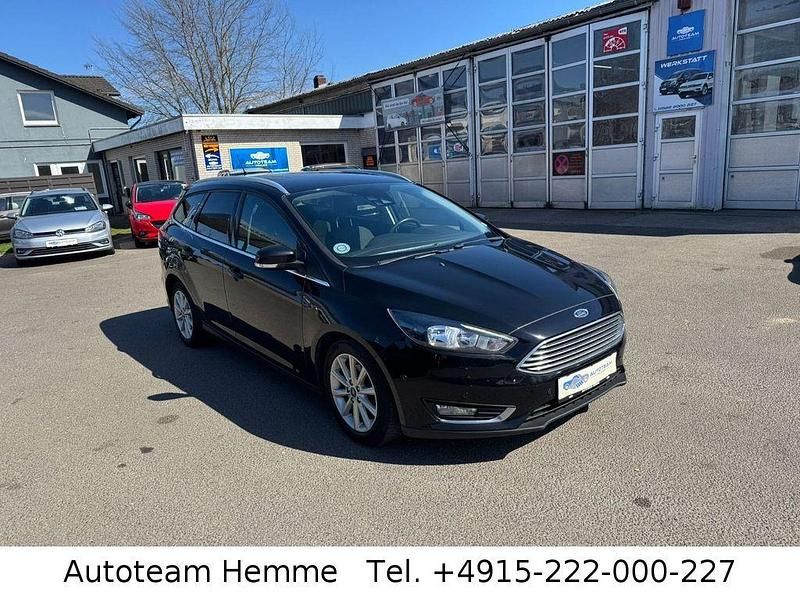 Używany Ford Focus Titanium 120 KM (88 kW) 2018 Czarny Sedan/Limuzyna
