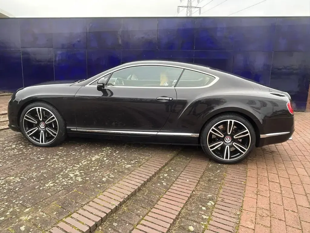 Gebraucht Bentley Continental GT 507 PS (372 kW) 2014 Schwarz
