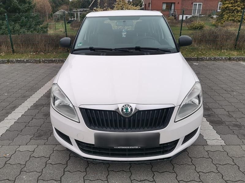 Gebraucht Skoda Fabia 69 PS (50 kW) 2012 Weiß Kombi