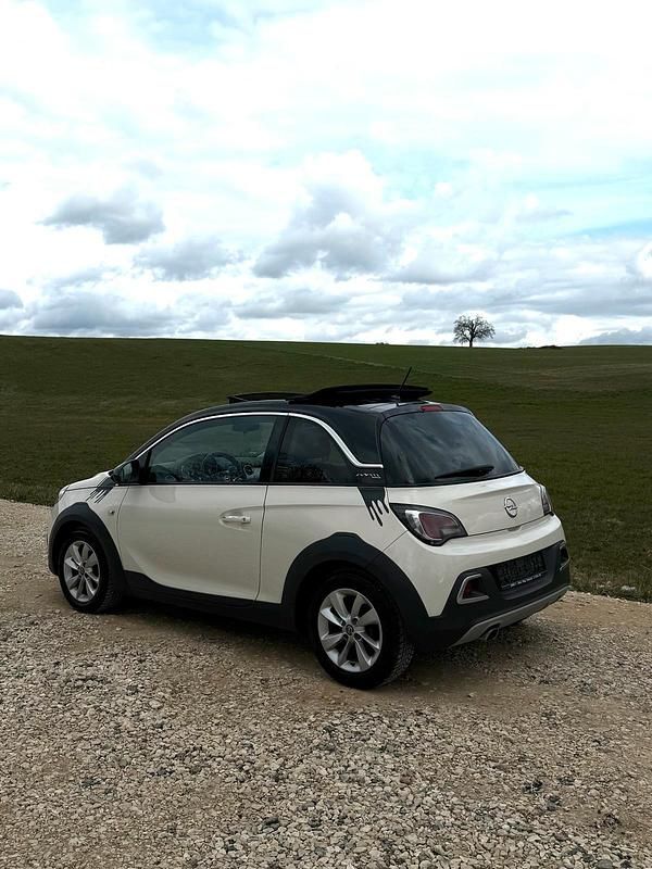 Gebraucht Opel Adam 75 PS (55 kW) 2014 Weiß Kleinwagen