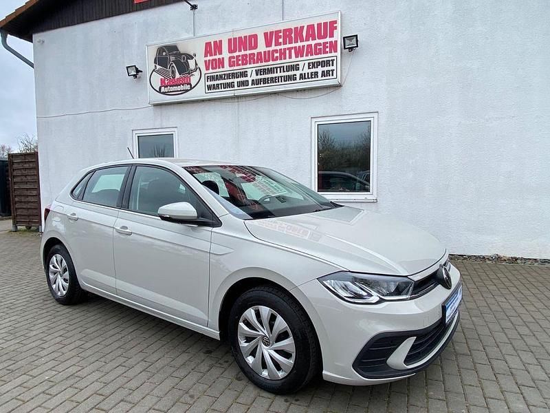 Grau Gebraucht 2023 VW Polo Life Limousine | 15.900 € (Fairer Preis) - Bild 1/4