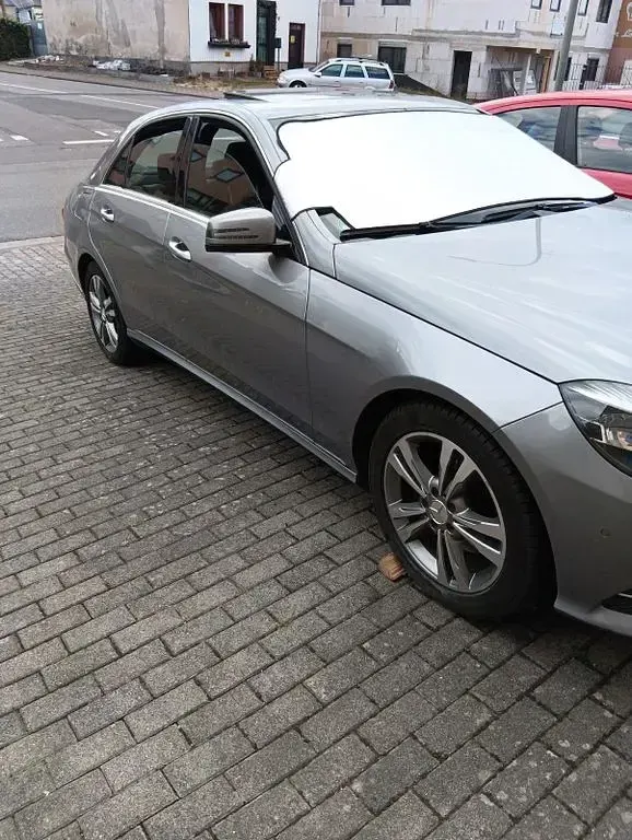 Gebraucht Mercedes E350 258 PS (189 kW) 2013 Schwarz Limousine