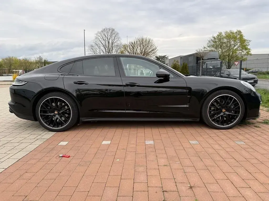 Gebraucht Porsche Panamera 330 PS (242 kW) 2021 Schwarz Limousine