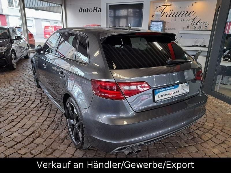 Gebraucht Audi A3 Ambition 150 PS (110 kW) 2015 Grau Limousine