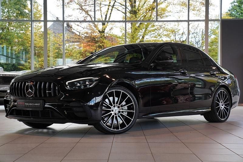 Obsidianschwarz metalliclack Gebraucht 2023 Mercedes E53 AMG AMG Limousine | 71.800 € (Fairer Preis) - Bild 1/3
