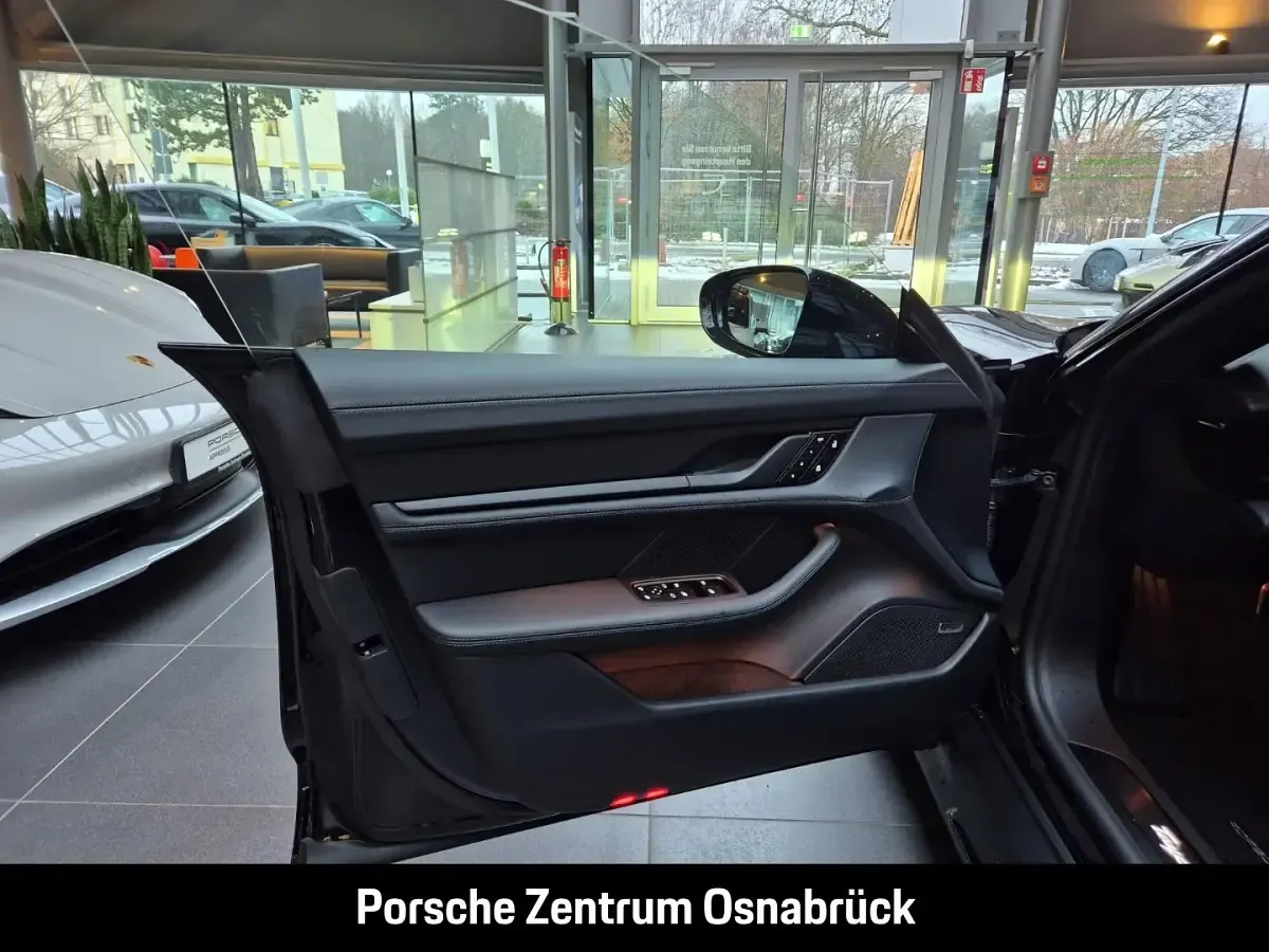 Gebraucht Porsche Taycan Black Edition 319 kW (435 PS) 2026 Schwarz Limousine