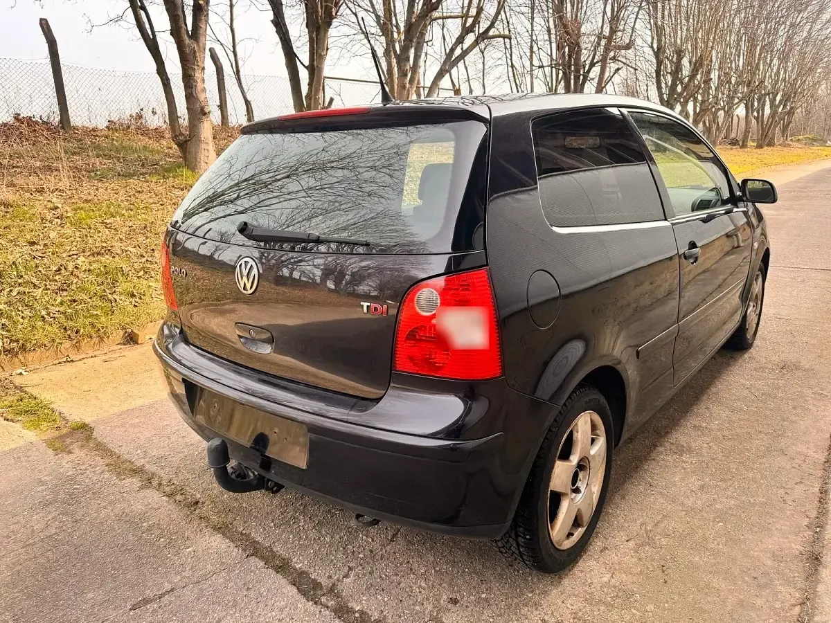 Gebraucht VW Polo 101 PS (74 kW) 2003 Schwarz Kleinwagen