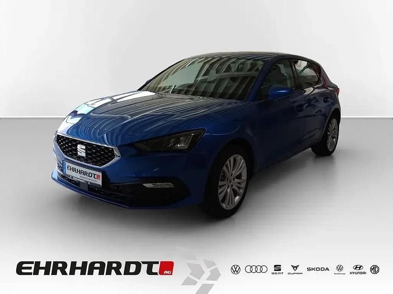 Blau Gebraucht 2024 Seat Leon Style Limousine | 28.490 € (Fairer Preis) - Bild 1/3