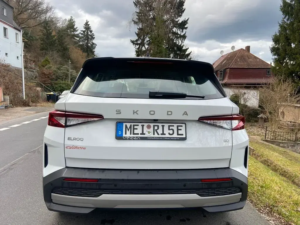 Gebraucht Skoda Elroq Loft 150 kW (204 PS) 2025 Weiß SUV