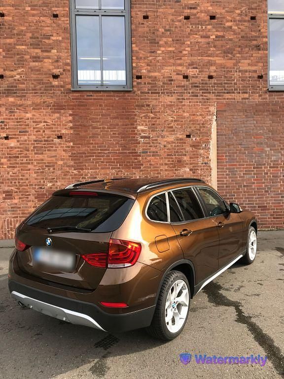 Gebraucht BMW X1 150 PS (110 kW) 2015 Braun SUV