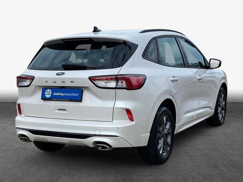 Gebraucht Ford Kuga ST-Line 150 PS (110 kW) 2023 White platinum SUV
