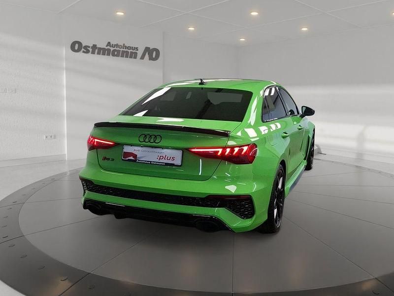Gebraucht Audi RS3 Ambiente 400 PS (294 kW) 2023 Kyalamigrün Limousine