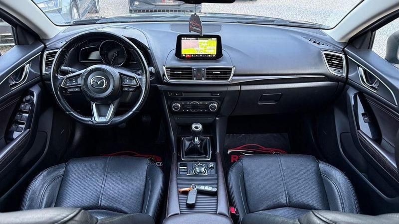 Usado Mazda 3 150 HP (110 kW) 2018 Azul Sedan