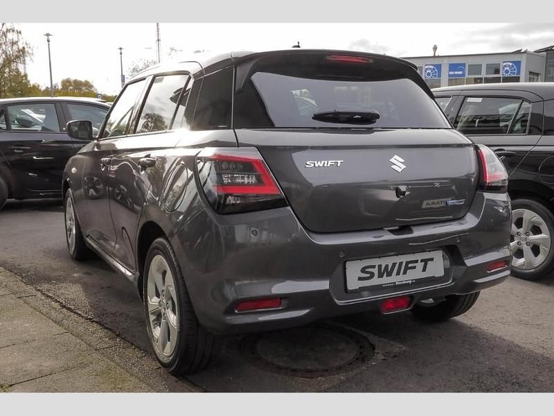 Neu Suzuki Swift Comfort 83 PS (61 kW) 2025 Grau Kleinwagen