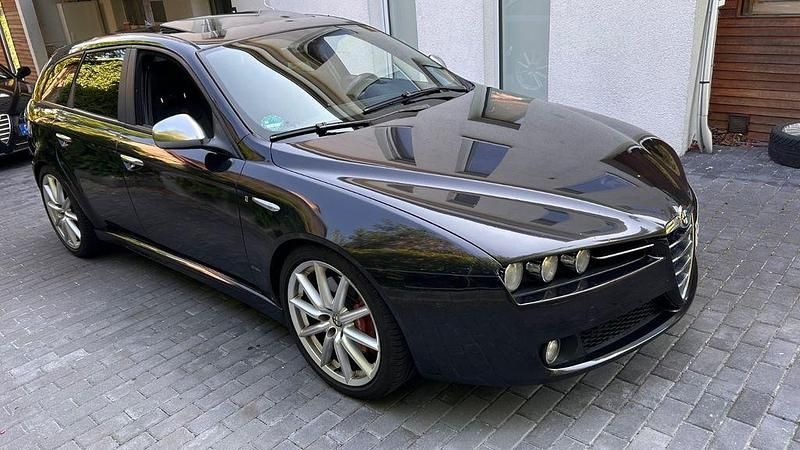 Schwarz Gebraucht 2008 Alfa Romeo 159 Ti Limousine | 2.900 € (Guter Preis) - Bild 1/4