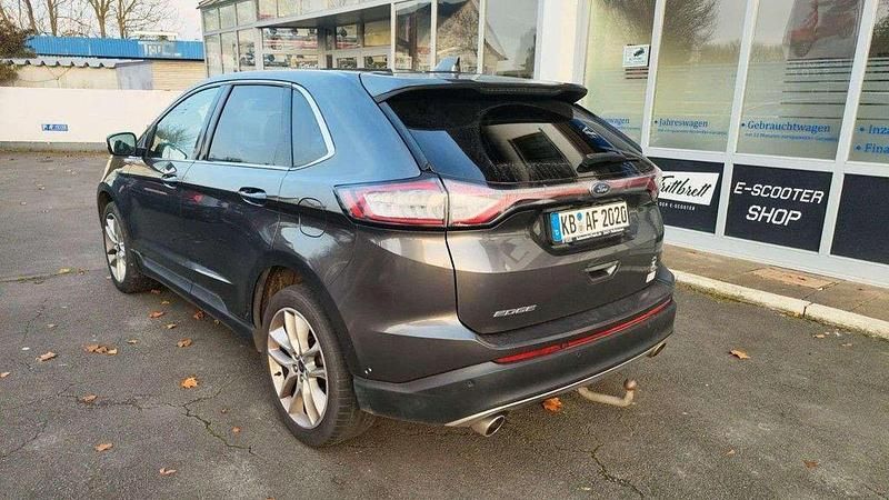 Gebraucht Ford Edge Titanium 209 PS (153 kW) 2017 Grau SUV