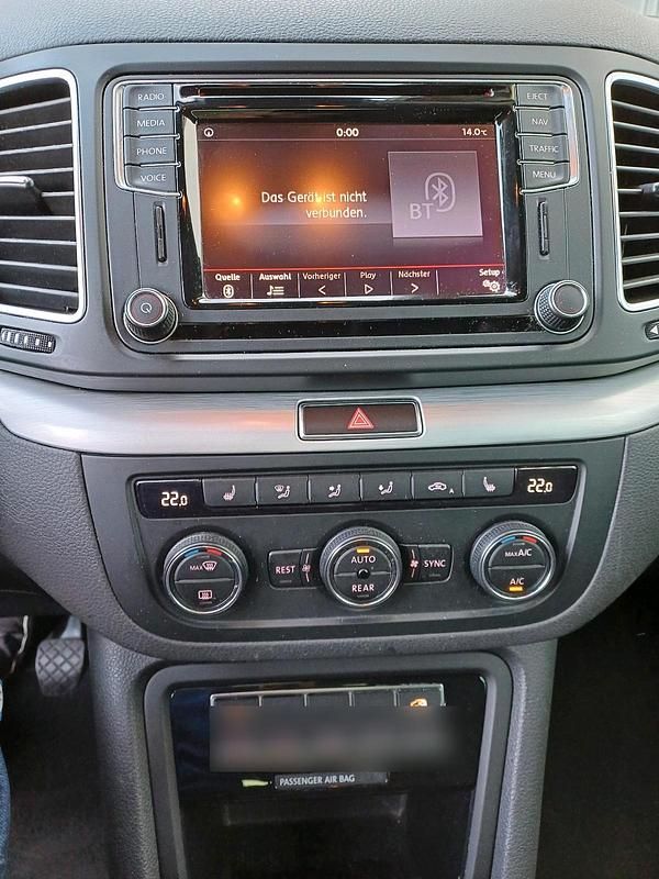 Gebraucht VW Sharan Ocean 150 PS (110 kW) 2015 Blau Van / Kleinbus