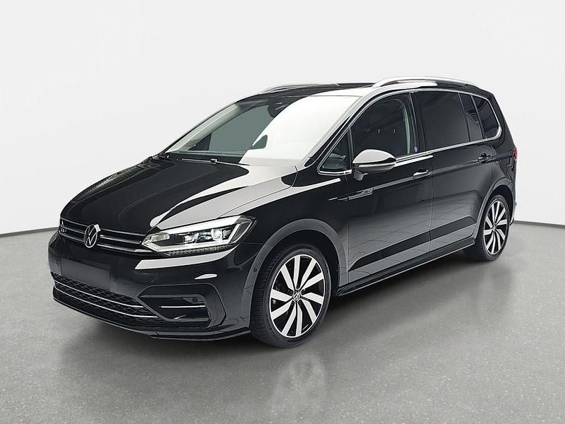 Gebraucht VW Touran Highline 150 PS (110 kW) 2024 Schwarz Van / Kleinbus