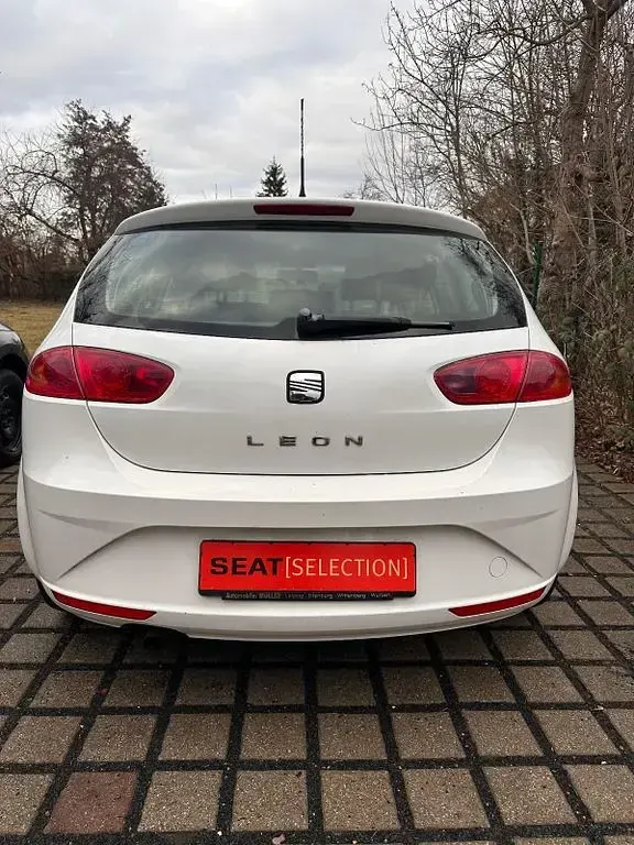 Gebraucht Seat Leon Copa 105 PS (77 kW) 2012 Weiß Limousine