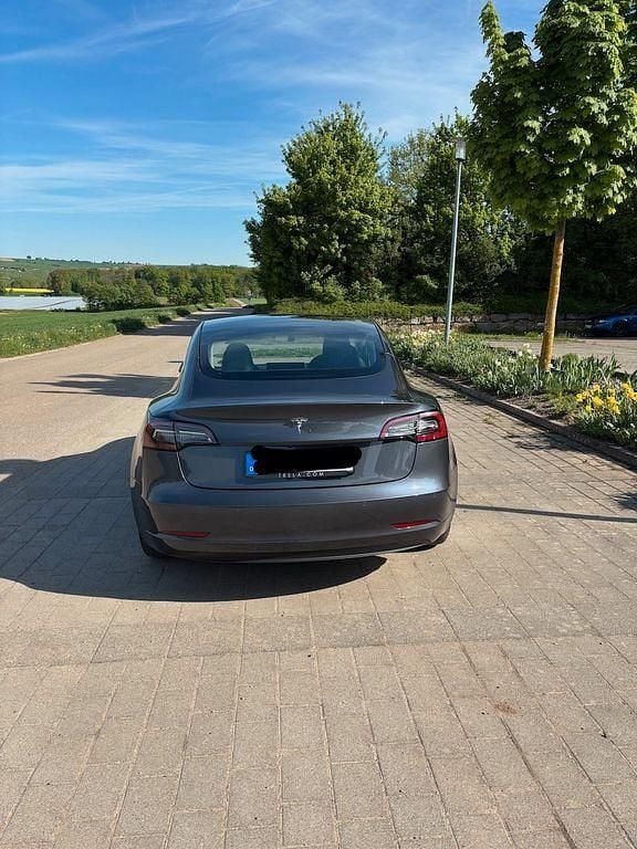 Gebraucht Tesla Model 3 Standard Range Plus 208 kW (283 PS) 2021 Grau Limousine