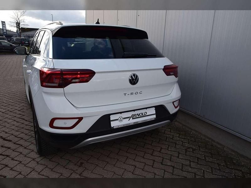 Gebraucht VW T-Roc Move 110 PS (80 kW) 2023 Pure white SUV